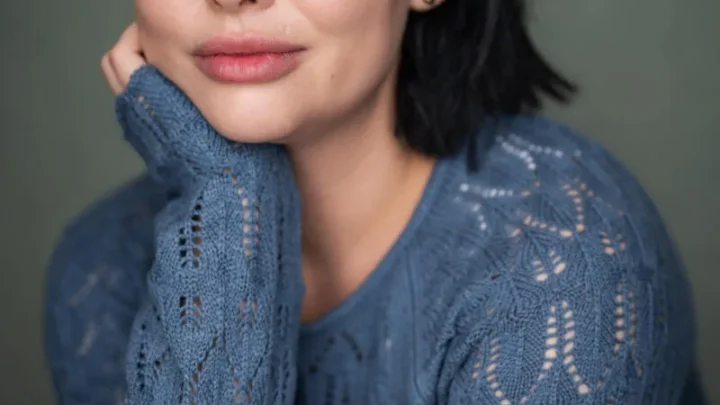 Shona McGarty Biography: Age, Net Worth, Height, EastEnders, Songs, Career, Husband, Albums