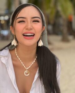 Andrea Angeles