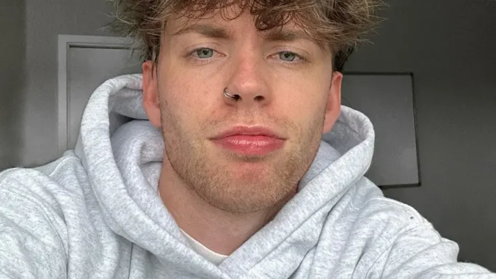 Zephan Clark Biography: Age, Net Worth, Height, Sister, TikTok, YouTube, Career, Girlfriend