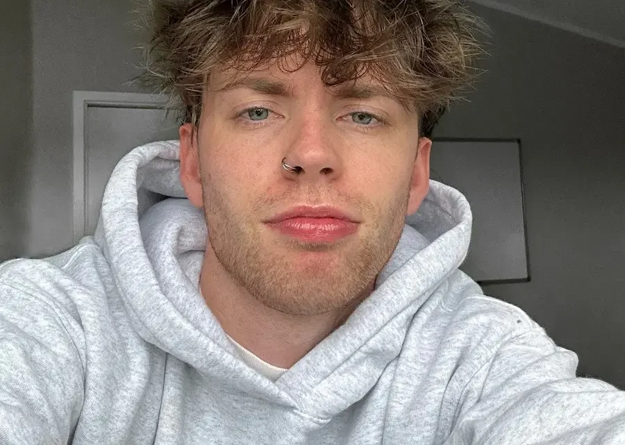 Zephan Clark Biography: Age, Net Worth, Height, Sister, TikTok, YouTube, Career, Girlfriend