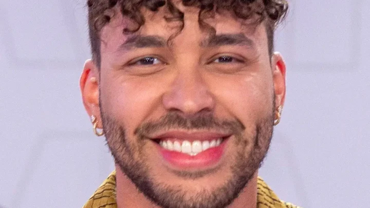 Prince Royce Biography: Age, Net Worth, Height, Ex-Wife, Albums, Songs, Career, Real Name