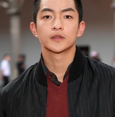 Qu Chuxiao Biography: Movies, TV Shows, Girlfriend, Age, Height, Net Worth, Parents, Ethnicity, Religion