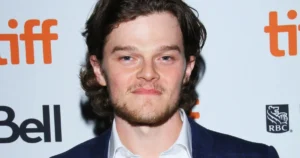 Robert Aramayo