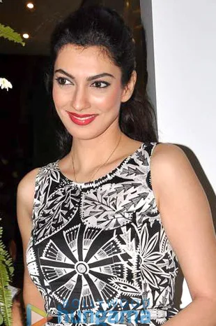 Yukta Mookhey Biography: Husband, Ethnicity, Age, Parents, Net Worth, Awards, Religion, Children