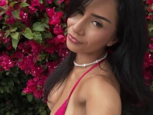 Roxie Sinner