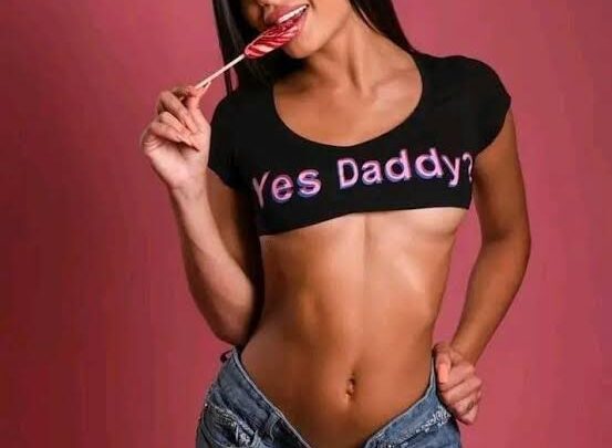 Martina Smeraldi Biography: Instagram, Parents, Age, Height, Net Worth, Boyfriend, OnlyFans, Nationality