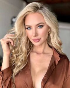 Tiffany Toth