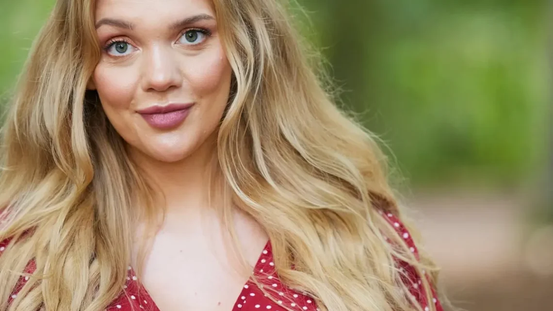 Lucy Dawson Biography: Age, Parents, Siblings, Spouse, Height, Net Worth, Wikipedia