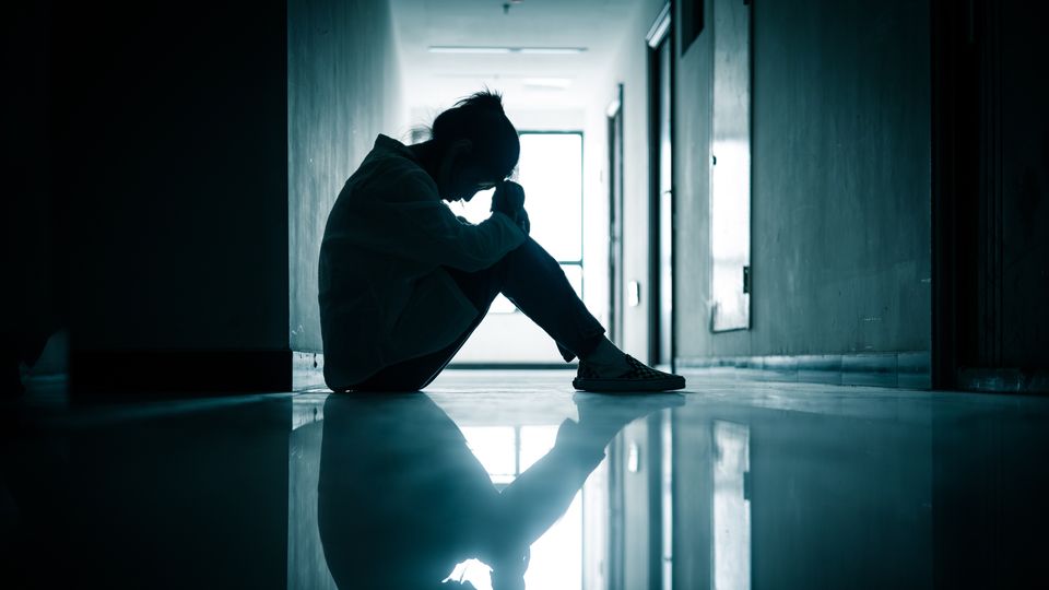 How Chronic Pain and Depression Feed Each Other in a Clinical Loop