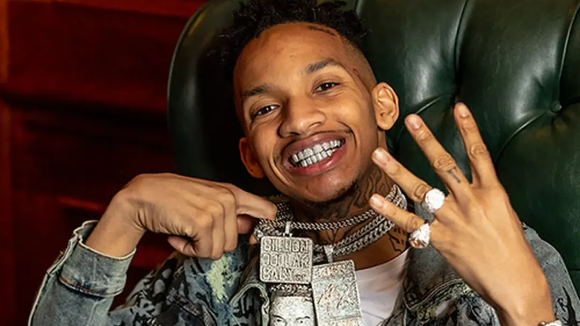 Stunna 4 Vegas Bio: Wife, Net Worth, Age, Parents, Height, Songs, Albums, Kids, Real Name
