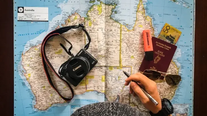 The Honest Realities of Living Abroad That Expat Blogs Romanticize