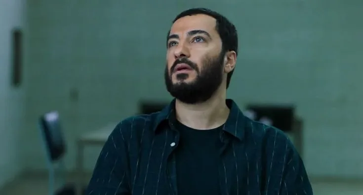 Navid Mohammadzadeh Biography: Age, Net Worth, Movies, Wife, Children, Instagram, Awards