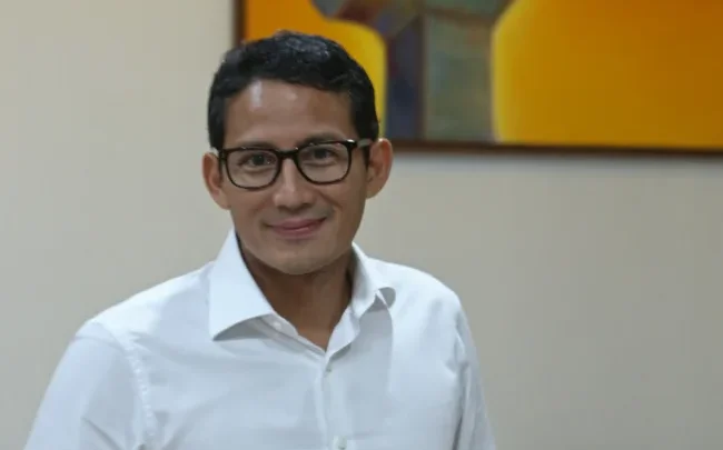 Sandiaga Uno Biography: Height, Age, Wife, Children, Net Worth, LinkedIn, Family, Parents