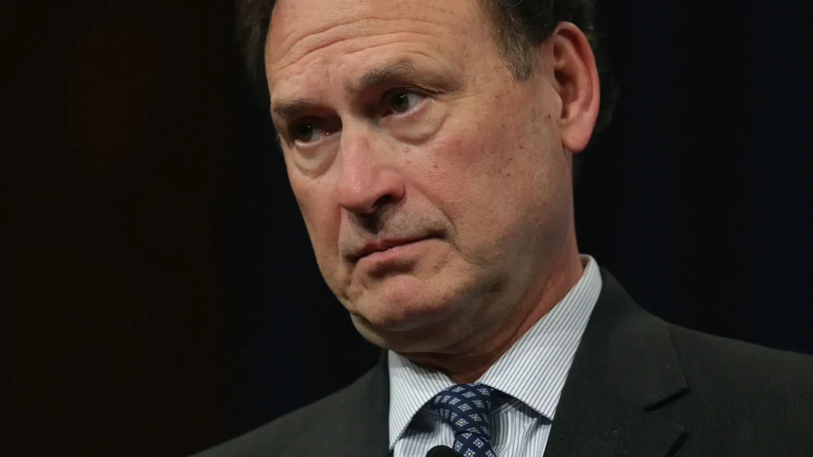 Samuel Alito Biography: Wife, Age, Children, Net Worth, Parents, Siblings, Nationality