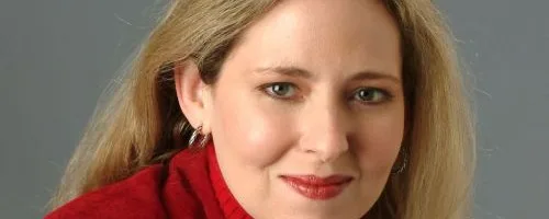 Ally Carter Biography: Books, Age, Parents, Net Worth, Instagram, Height, Husband, Wiki
