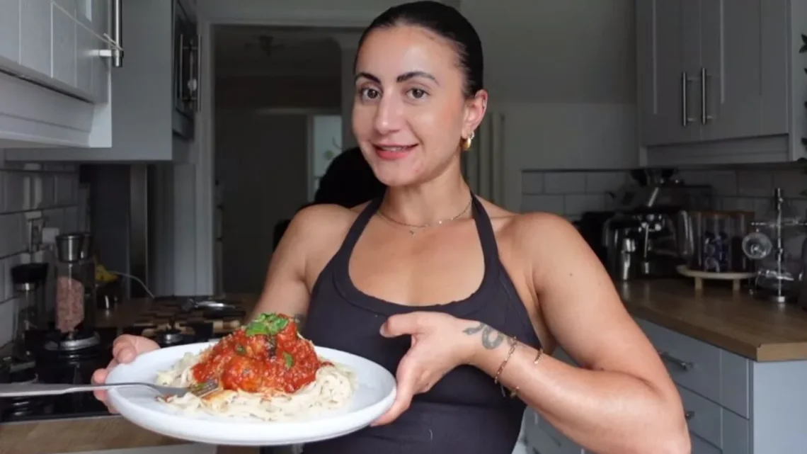 Leila Hannoun Biography: Boyfriend, Age, Height, Net Worth, Parents, Family, Instagram