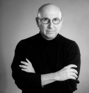 César Martínez