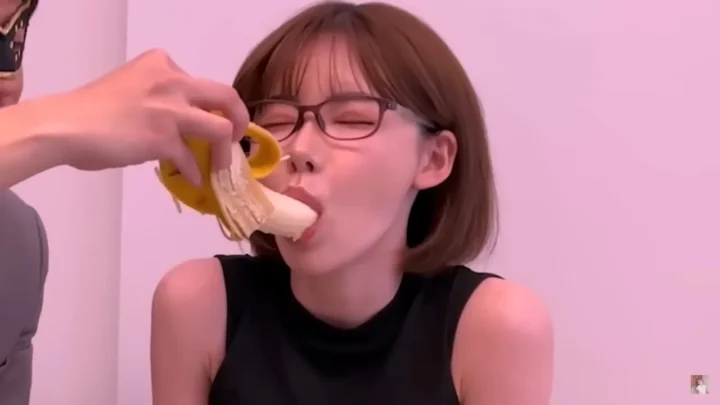 Eimi Fukada Biography: Boyfriend, Height, Parents, Age, Net Worth, Siblings