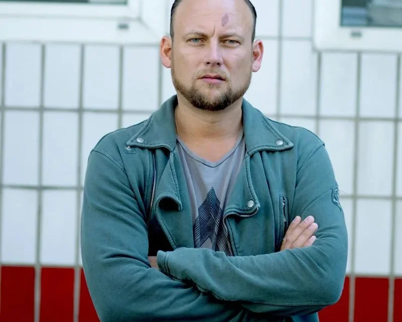 Erol Nowak Biography: Age, Net Worth, Height, Wife, Career & Filmography, Instagram