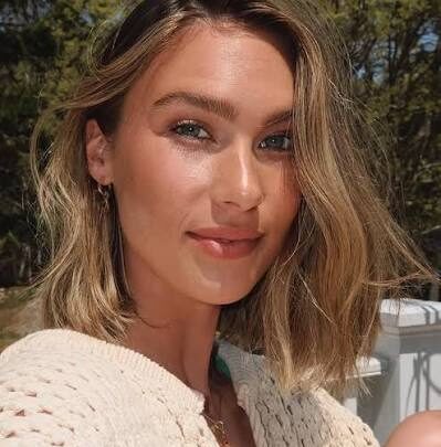 Maggie Keating Biography: Ethnicity, Awards, Parents, Instagram, Net Worth, Age, Boyfriend, Siblings