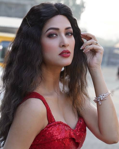 Vidisha Srivastava Biography: Siblings, Religion, YouTube, Net Worth, Movies, Age, Height, Boyfriend, Awards