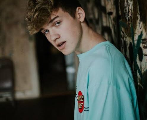 Charles Gitnick Biography: Parents, YouTube, Religion, Height, Age, Siblings, Net Worth, Girlfriend