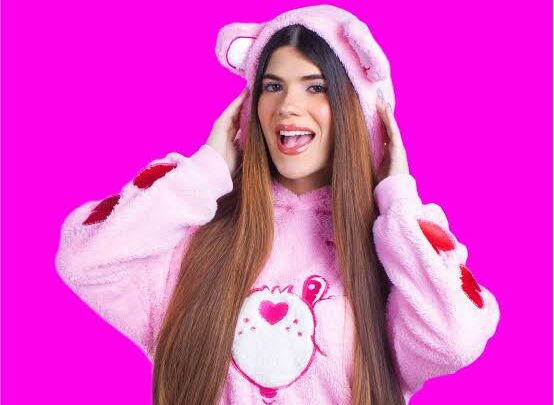Ani Cat Biography: Age, Height, Net Worth, Parents, Songs, Career, Instagram, Partner