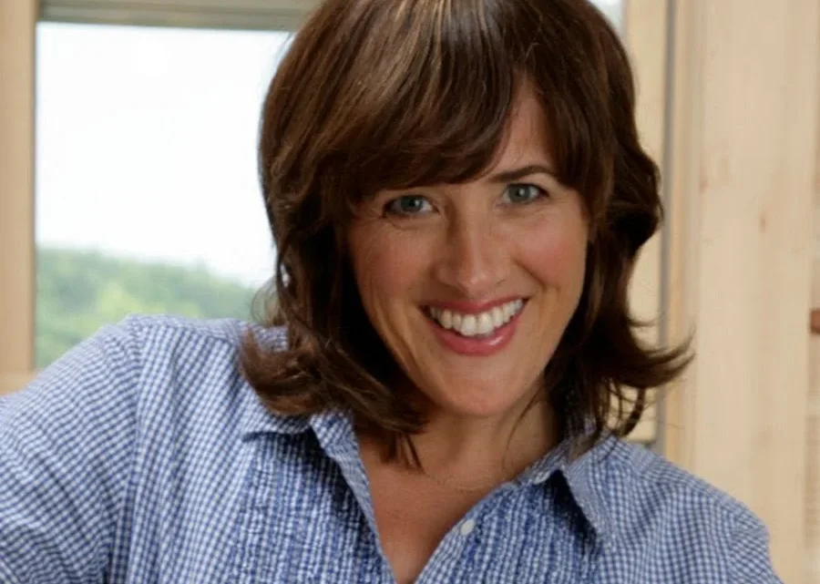 Katie Brown Biography: Children, Net Worth, Books, Ethnicity, Wife, Height, Movies, Age, Awards