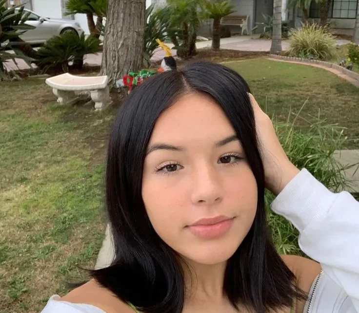 Alexis Marie Biography: Age, Height, Net Worth, Parents, Career, YouTube, Boyfriend