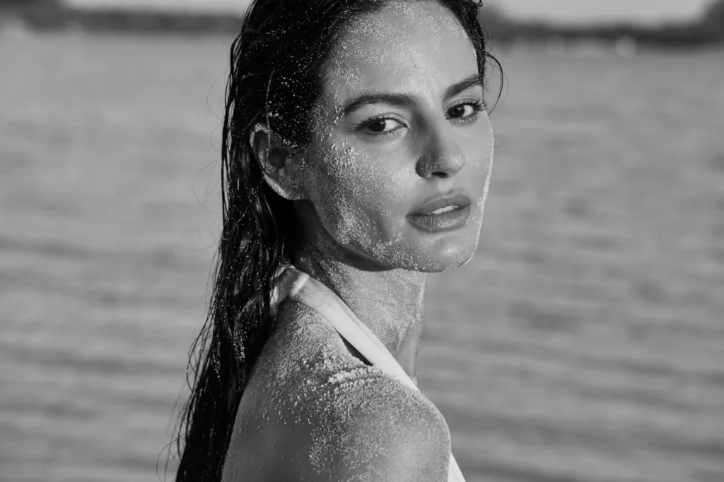 Jana Perez - Biography