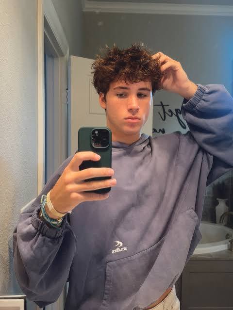 Jaxson Gauntt Biography: Siblings, Religion, Height, YouTube, Net Worth, Age, Girlfriend, TikTok, Parents