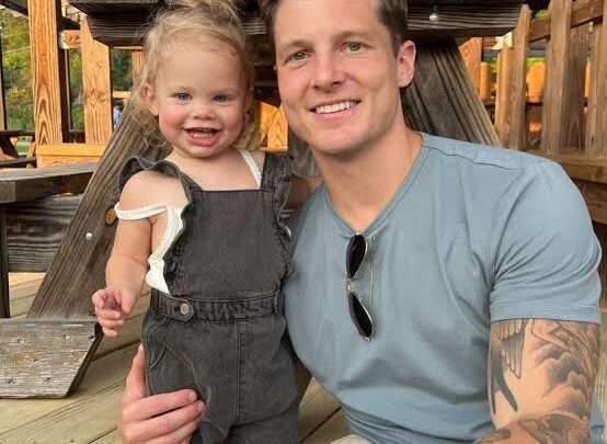 Josh Herbert Biography: Children, Ethnicity, Age, Songs, Height, Wife, Religion, Net Worth, Parents
