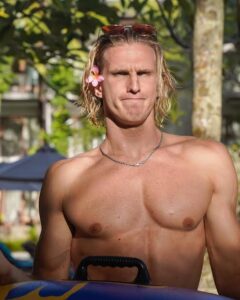 Hunter Matthews - Biography