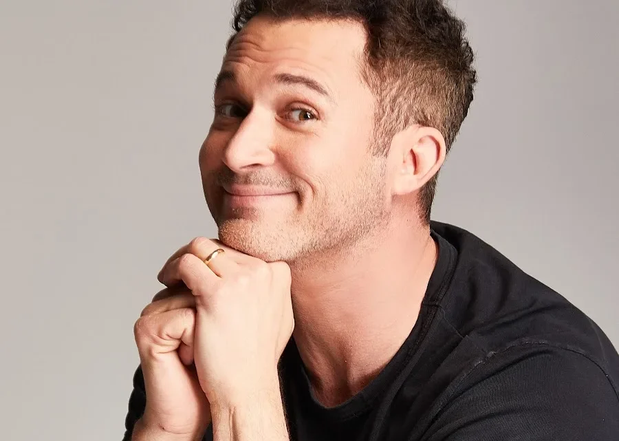 Justin Willman Biography: Age, Net Worth, Movies, TV Shows, Career, Height, Wife, Children, Parents