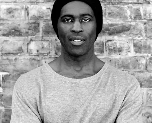 Sola Akingbola Biography: Age, Net Worth, Career, Albums, Height, Parents, Wife, Children, Awards