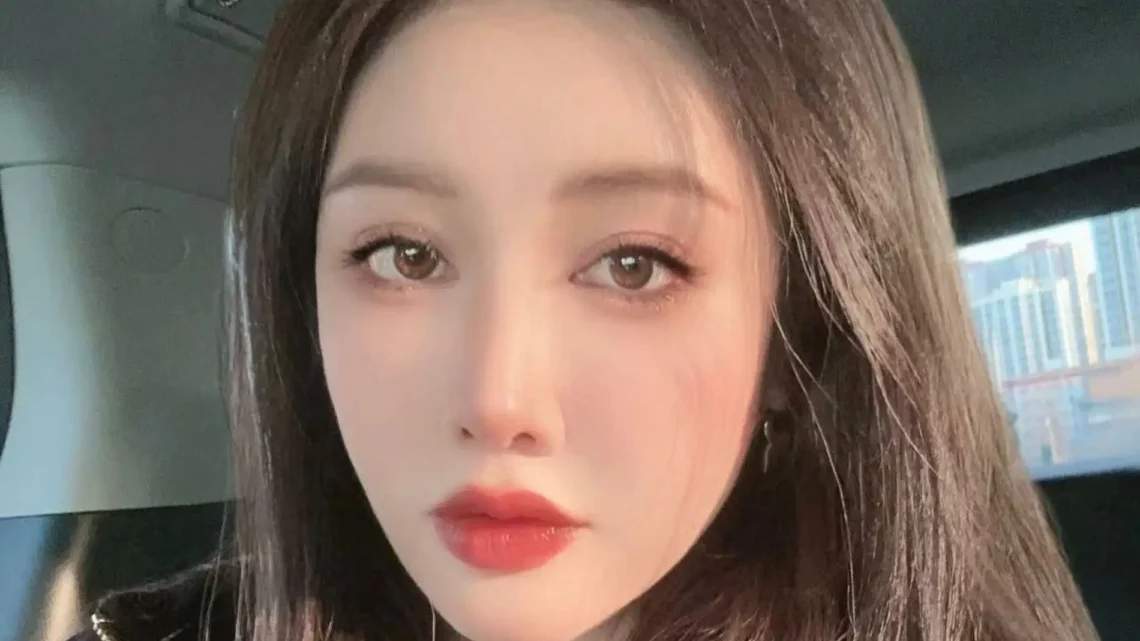 Jiafei.dai Biography: Age, Net Worth, Career, Height, Parents, Songs, TikTok, Spouse