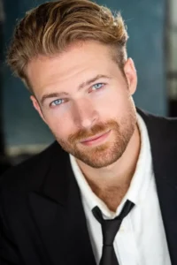 Rhett Wellington - Biography