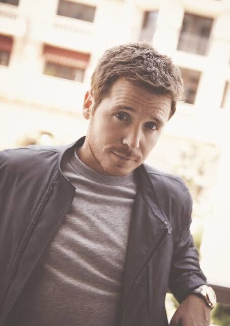 Kevin Connolly Biography: Age, Net Worth, Movies, Career, Height, Fiancée, Children, Parents