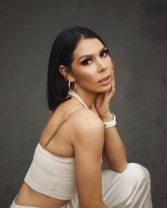 Cecia Loaiza - Biography