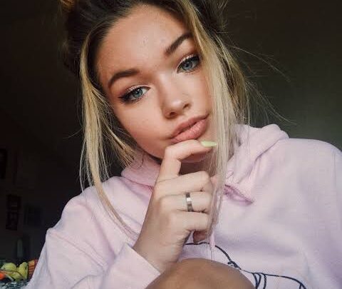 Signa Mae Biography: TikTok, Age, Partner, Height, Net Worth, Parents, Skits, Siblings, Brands