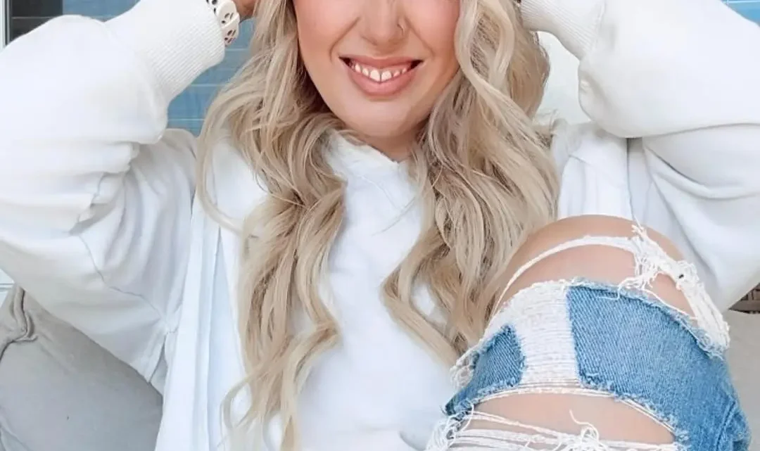 Maggie Clayton Biography: Age, Real Name, Husband, Kids, Height, Net Worth, Parents, Instagram, Nationality