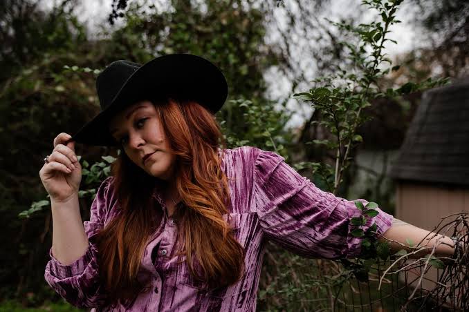 Audra Mae - Biography