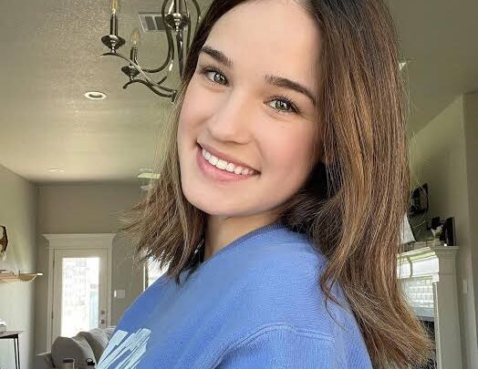 Madeline Lloyd Biography: Age, Husband, Children, YouTube, Career, Net Worth, Instagram
