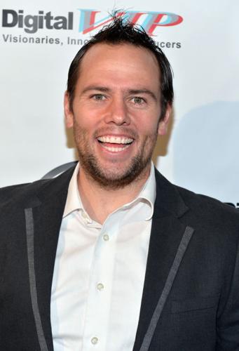 Shay Carl Biography: Age, Wife, Children, Shaytards, Maker Studios, Net Worth, Instagram