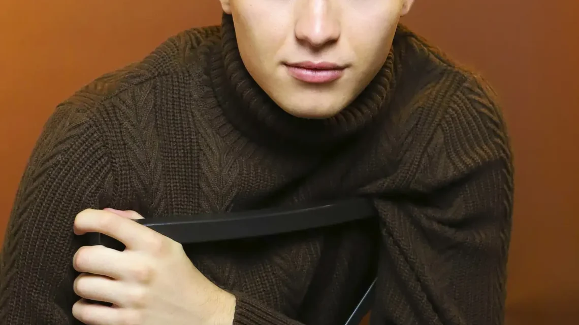 Jacob Hopkins Biography: Age, Parents, Gumball, Anime Roles, Net Worth, Instagram, Girlfriend