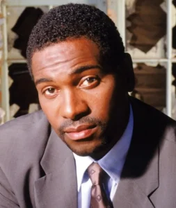 Mykelti Williamson - Biography
