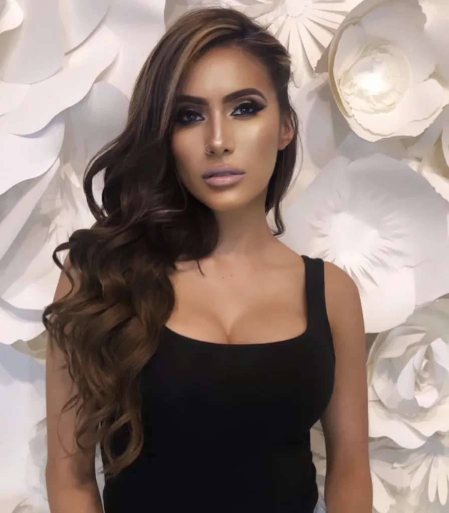 Cristina Vee - Biography