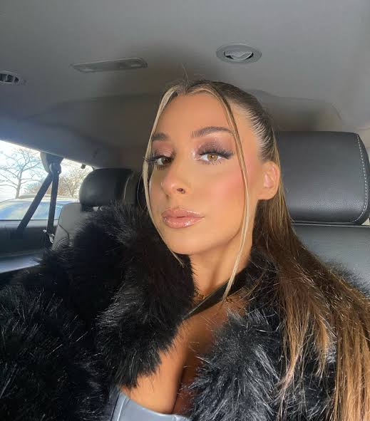 Allie Ross Biography: Age, Real Name, Net Worth, Height, TikTok, Boyfriend, Ethnicity