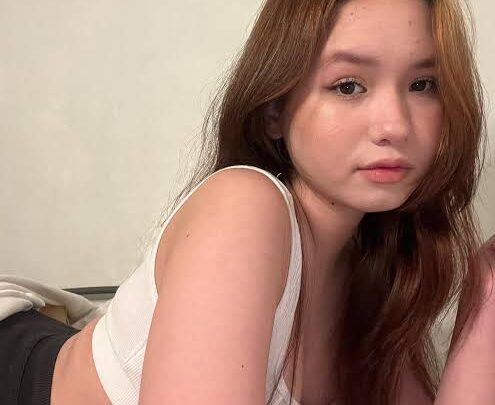 Vien Babina Biography: TikTok, Age, Parents, Siblings, Height, Net Worth, Partner, Wikipedia