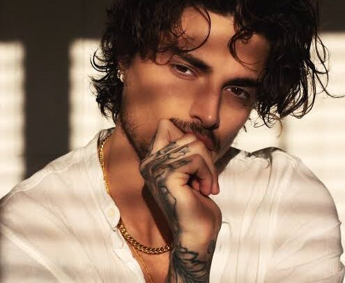 Jon Dretto Biography: Concerts, Age, Net Worth, Partner, Height, Parents, Facebook, Songs, Albums, Nationality
